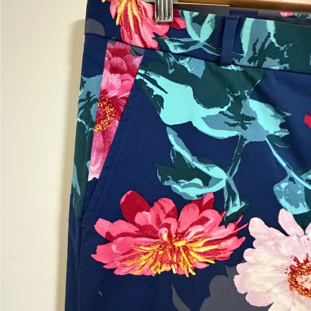 Banana Republic Avery  Pants - Navy and Pink Floral - Picture 9 of 16